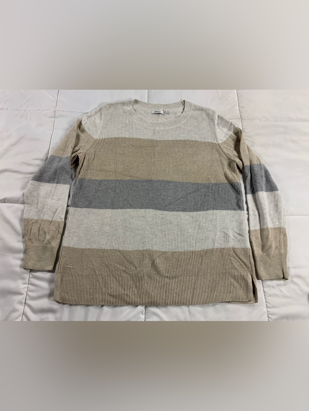 Pre loved REITMANS sweatshirt womens size XL